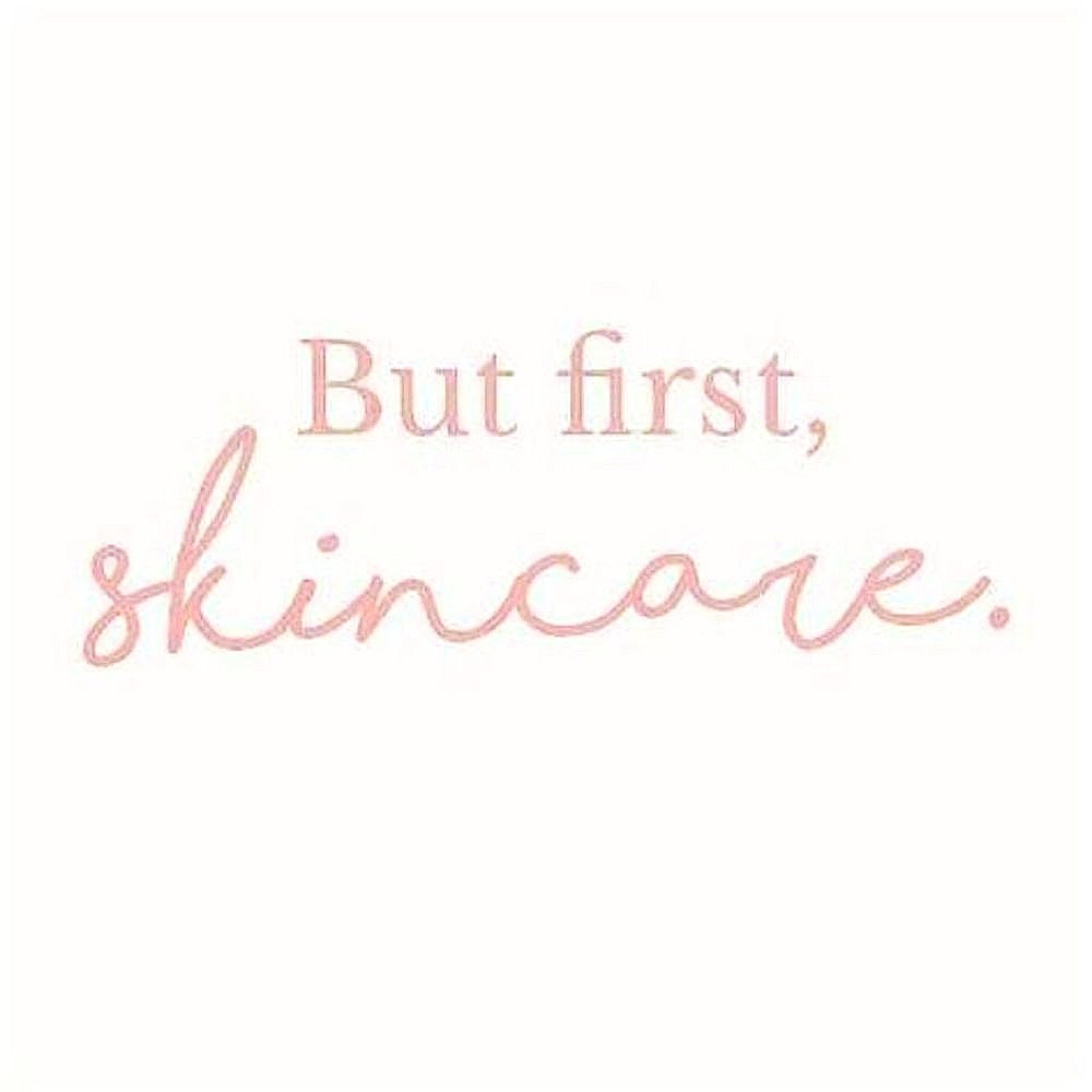 🌟 MY CLOSET IS CURRENTLY UNDER CONSTRUCTION ❤️ 🌟